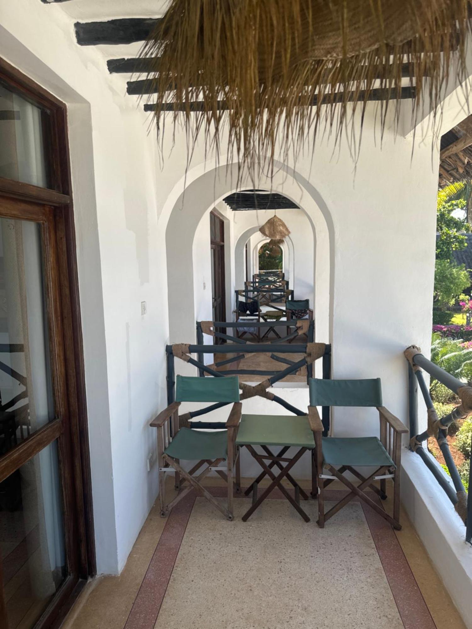 Zanzinite Beach Spa Hotel Zanzibar Екстериор снимка